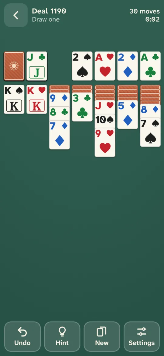 Extra large corners with four-colour suits, blue diamonds and green clubs, and the deck on the left for left-handed play